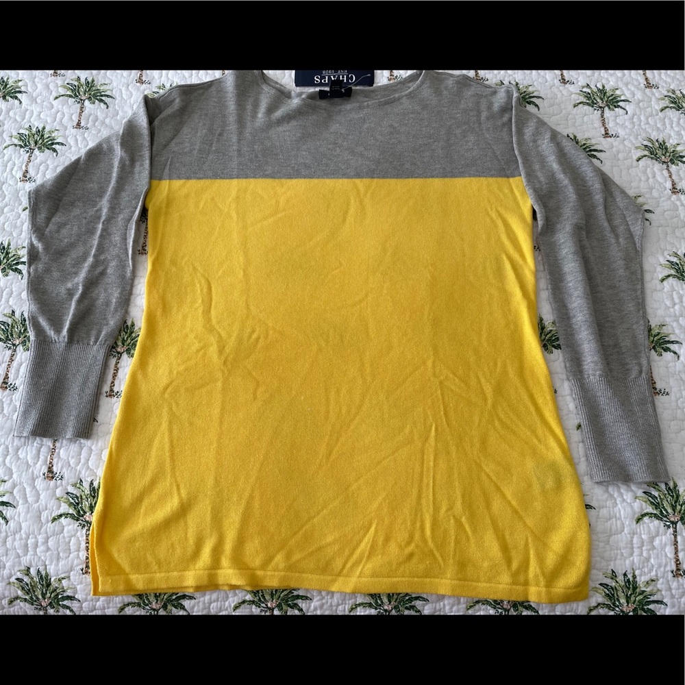 CHAPS L BRAND NWT Long Sleeved sweater